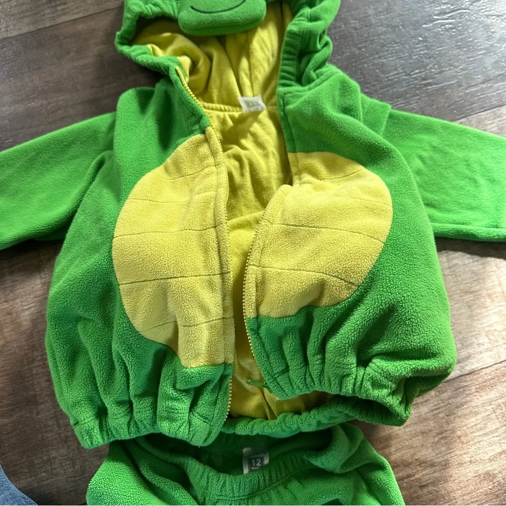 Carter’s Dinosaur fleece costume with pants 12 month